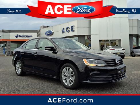 Used 2016 Volkswagen Jetta SE FWD image 1