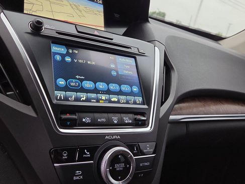 Used 2019 Acura MDX w/ Technology Package AWD/4WD image 11