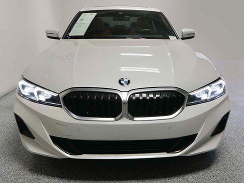 Used 2024 BMW 330i Sedan w/ Premium Package image 2