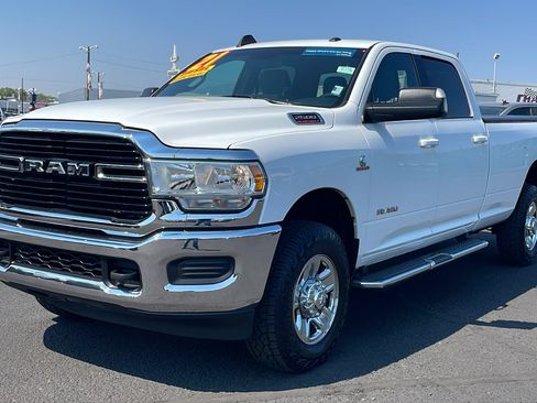 Used 2021 RAM 2500 Big Horn AWD/4WD image 1