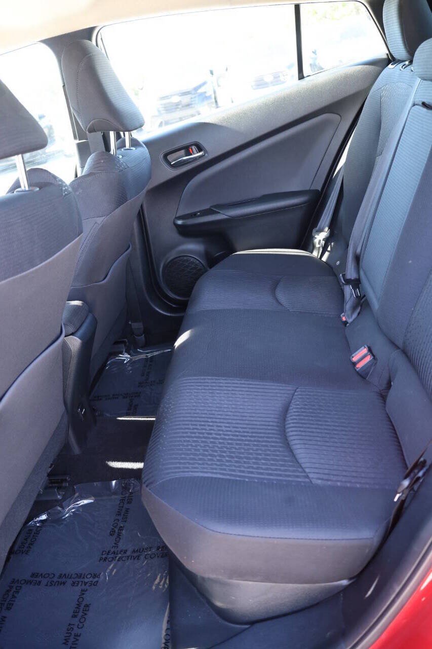 Used 2017 Toyota Prius Two w/ Prius Two Safety Plus Package FWD image 17