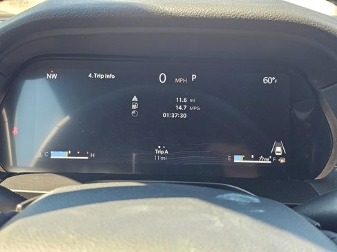 New 2025 Jeep Grand Cherokee Altitude AWD/4WD image 18