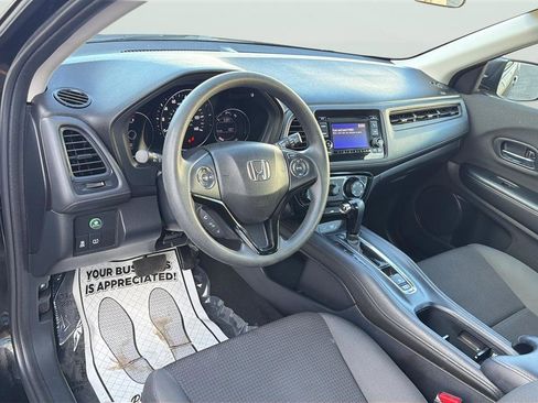 Used 2022 Honda HR-V LX image 17