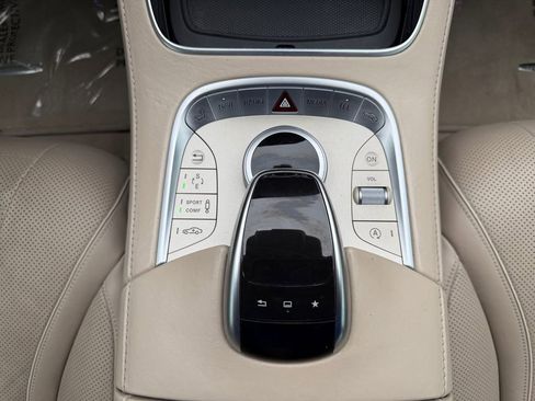 Used 2016 Mercedes-Benz S 550 Sedan image 28