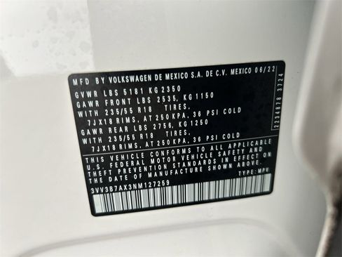 Certified 2022 Volkswagen Tiguan SE image 47