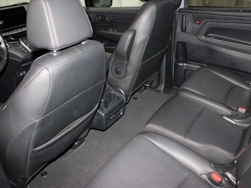 Used 2025 Honda Odyssey Sport-L image 21