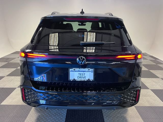 New 2026 Volkswagen Tiguan SE R-Line FWD image 4
