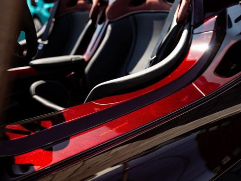 Used 2021 McLaren Elva image 36