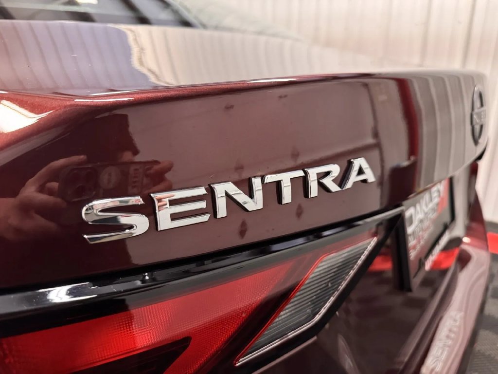 Used 2025 Nissan Sentra SV w/ All-Weather Package FWD image 13