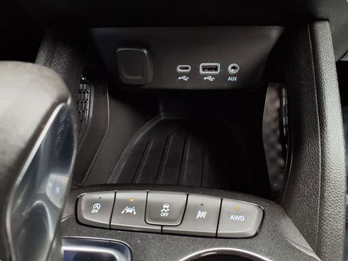 Used 2022 Chevrolet TrailBlazer ACTIV w/ Sun and Liftgate Package AWD/4WD image 10