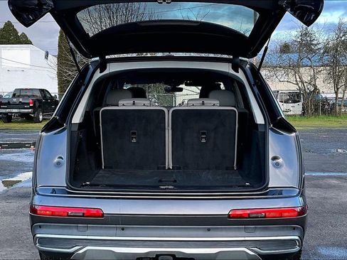 Used 2021 Audi Q7 3.0T Premium Plus w/ Premium Plus Package image 37