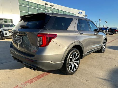 Used 2021 Ford Explorer ST w/ Equipment Group 401A image 5