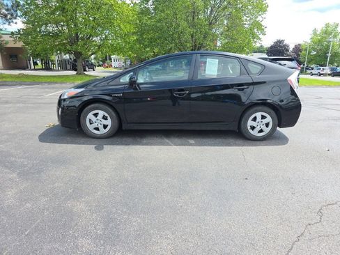Used 2011 Toyota Prius Two w/ Preferred Accessory Pkg FWD image 5