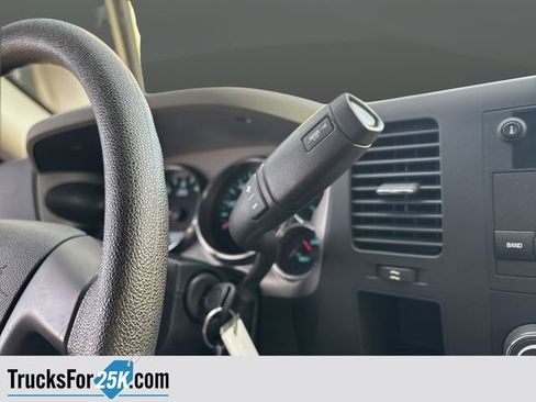 Used 2010 Chevrolet Silverado 2500 W/T image 19