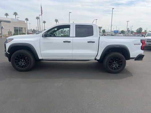 Certified 2024 Chevrolet Colorado Trail Boss w/ Technology Package image 8