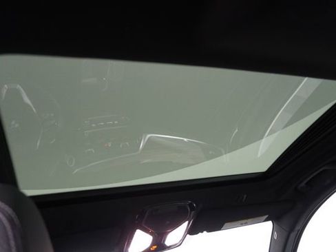 Used 2021 BMW 530i w/ Premium Package image 36