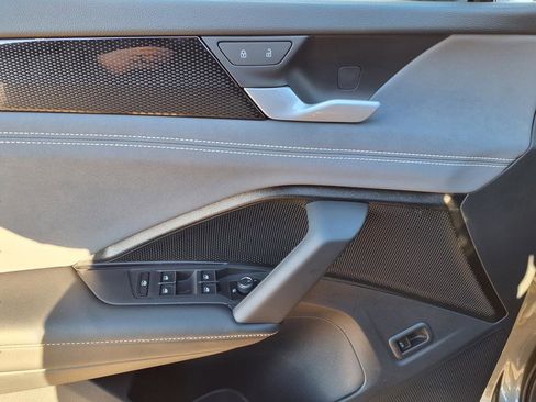 New 2026 Volkswagen Tiguan SE image 37