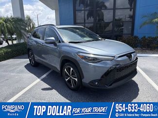 Used 2023 Toyota Corolla Cross AWD Hybrid w/ Convenience Package video 2
