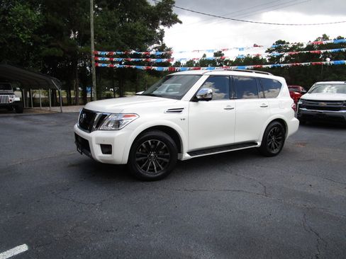 Used 2019 Nissan Armada Platinum w/ Captain's Chairs Package image 38
