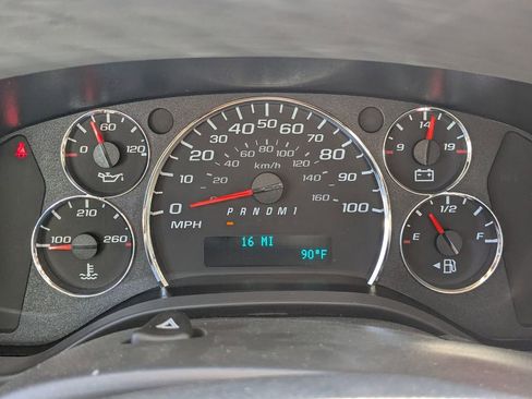 New 2025 Chevrolet Express 3500 w/ Power Convenience Package image 28