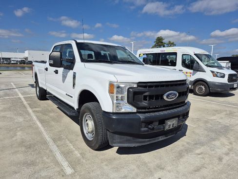 Certified 2020 Ford F250 XL w/ Power Equipment Group image 2