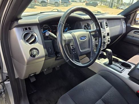 Used 2017 Ford Expedition EL XLT AWD/4WD image 8