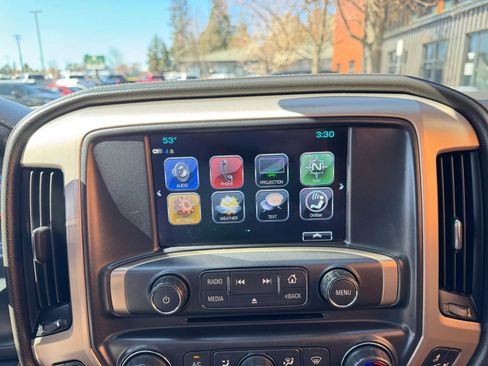 Used 2017 GMC Sierra 3500 Denali w/ Duramax Plus Package AWD/4WD image 17