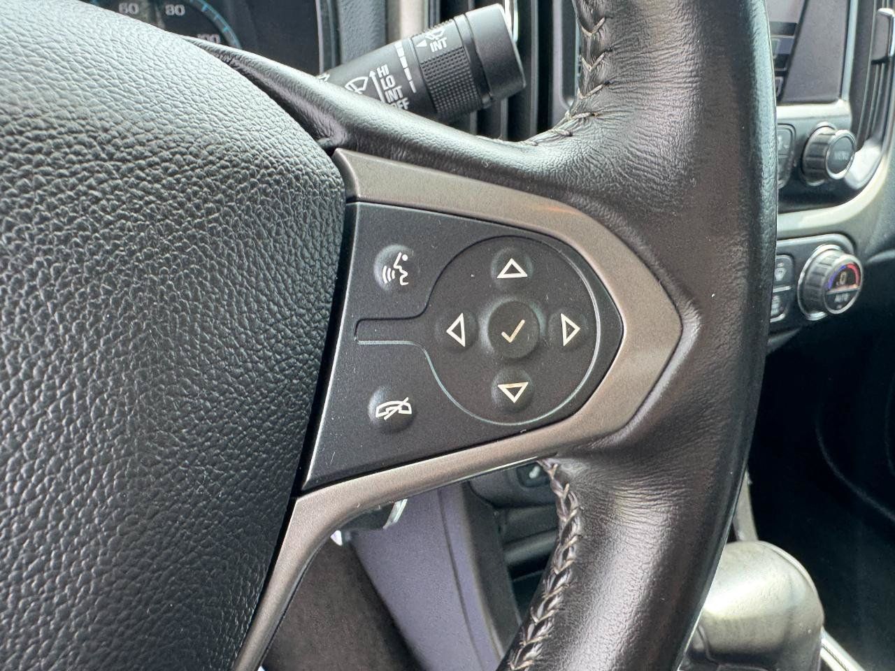 Used 2016 Chevrolet Colorado Z71 RWD image 35