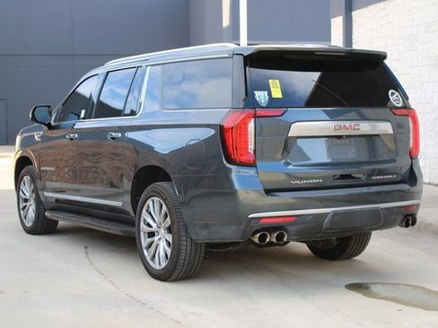 Used 2021 GMC Yukon XL Denali image 3