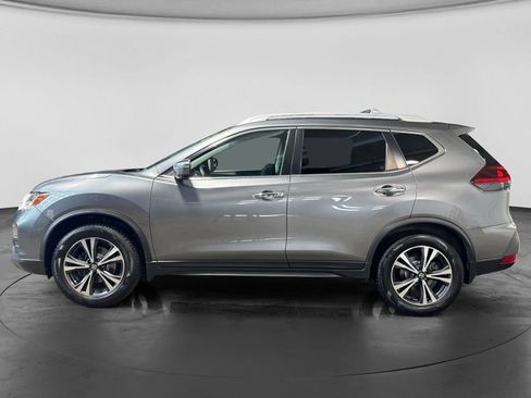 Used 2019 Nissan Rogue SV w/ Sun & Sound Touring Package AWD/4WD image 9