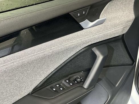 New 2026 Volkswagen Tiguan S FWD image 10