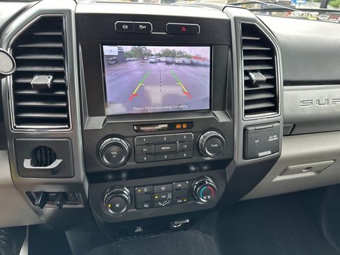 Used 2021 Ford F250 XLT image 23