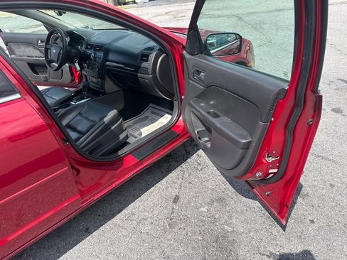 Used 2009 Ford Fusion SEL image 29