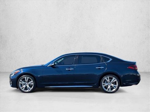 Used 2015 INFINITI Q70 L 3.7 w/ Deluxe Touring Package RWD image 9