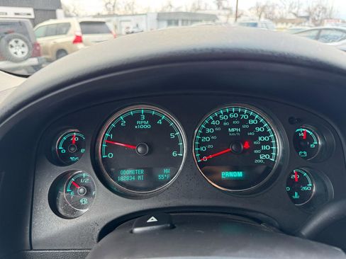 Used 2013 GMC Yukon XL SLT image 21