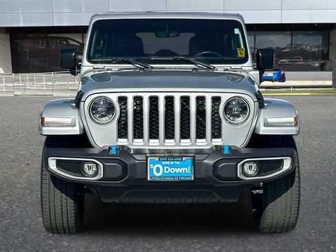Used 2023 Jeep Wrangler Unlimited Sahara w/ Cold Weather Group AWD/4WD image 11