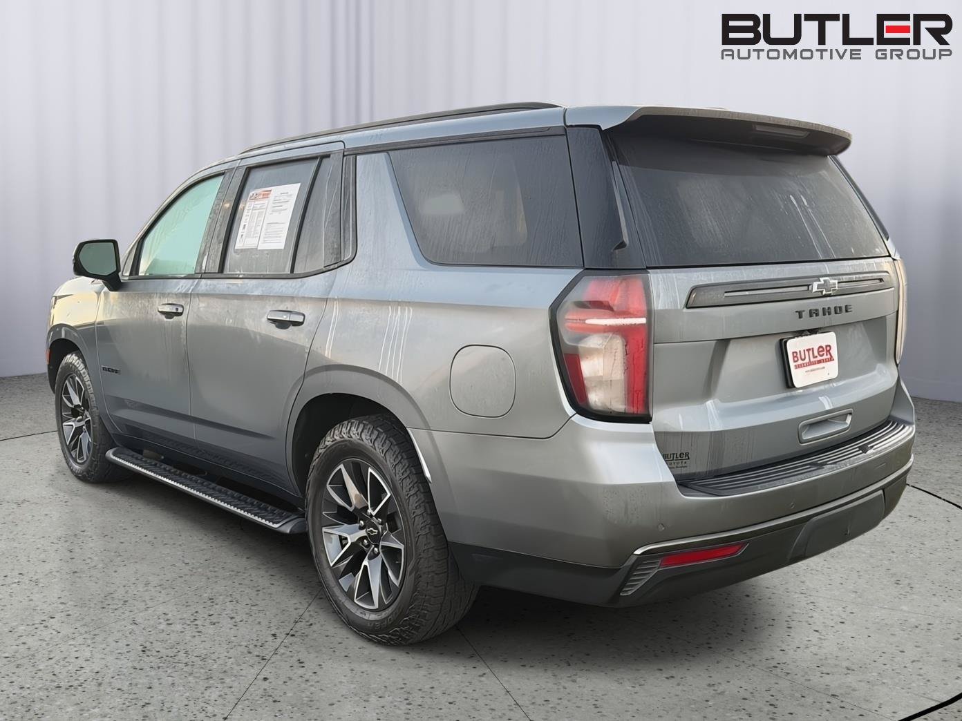 Used 2021 Chevrolet Tahoe Z71 w/ Z71 Off-Road Package AWD/4WD image 4