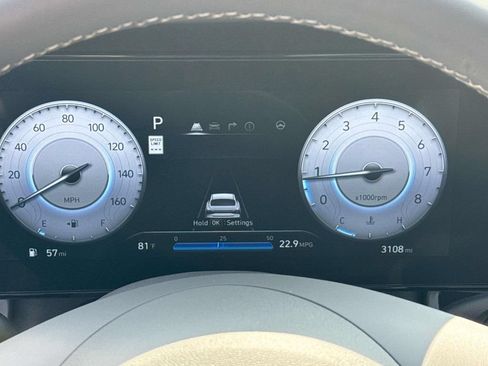 Used 2024 Hyundai Elantra SEL w/ Convenience Package FWD image 14