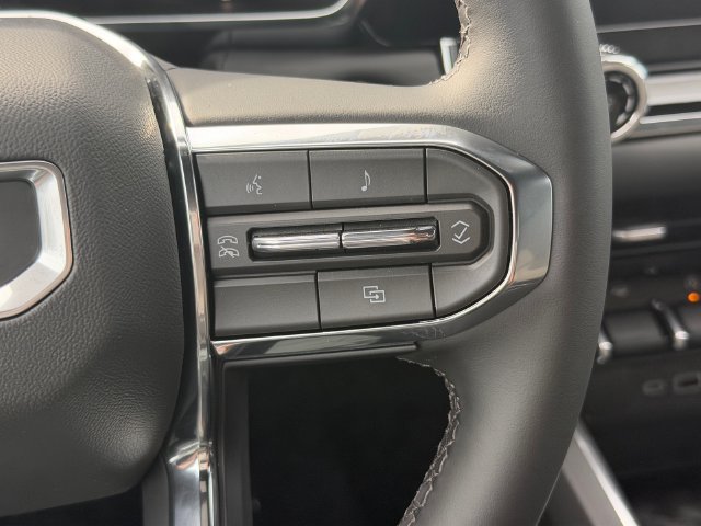 New 2026 GMC Canyon Elevation RWD image 19
