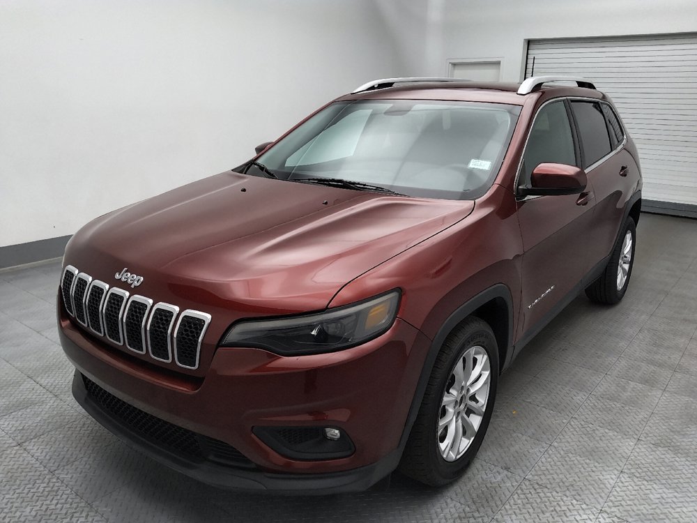 Used 2019 Jeep Cherokee Latitude w/ Popular Appearance Group FWD image 2