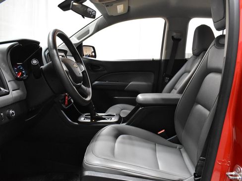 Used 2019 Chevrolet Colorado W/T w/ WT Convenience Package image 3