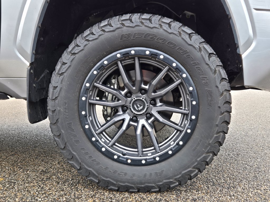 Used 2024 Toyota Tundra Platinum AWD/4WD image 10