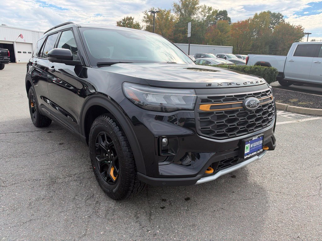 Used 2026 Ford Explorer Tremor AWD/4WD image 9