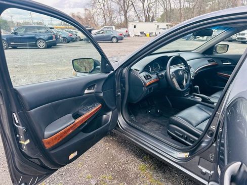 Used 2011 Honda Accord EX-L image 15