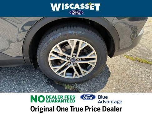 Certified 2022 Ford Escape SEL image 27