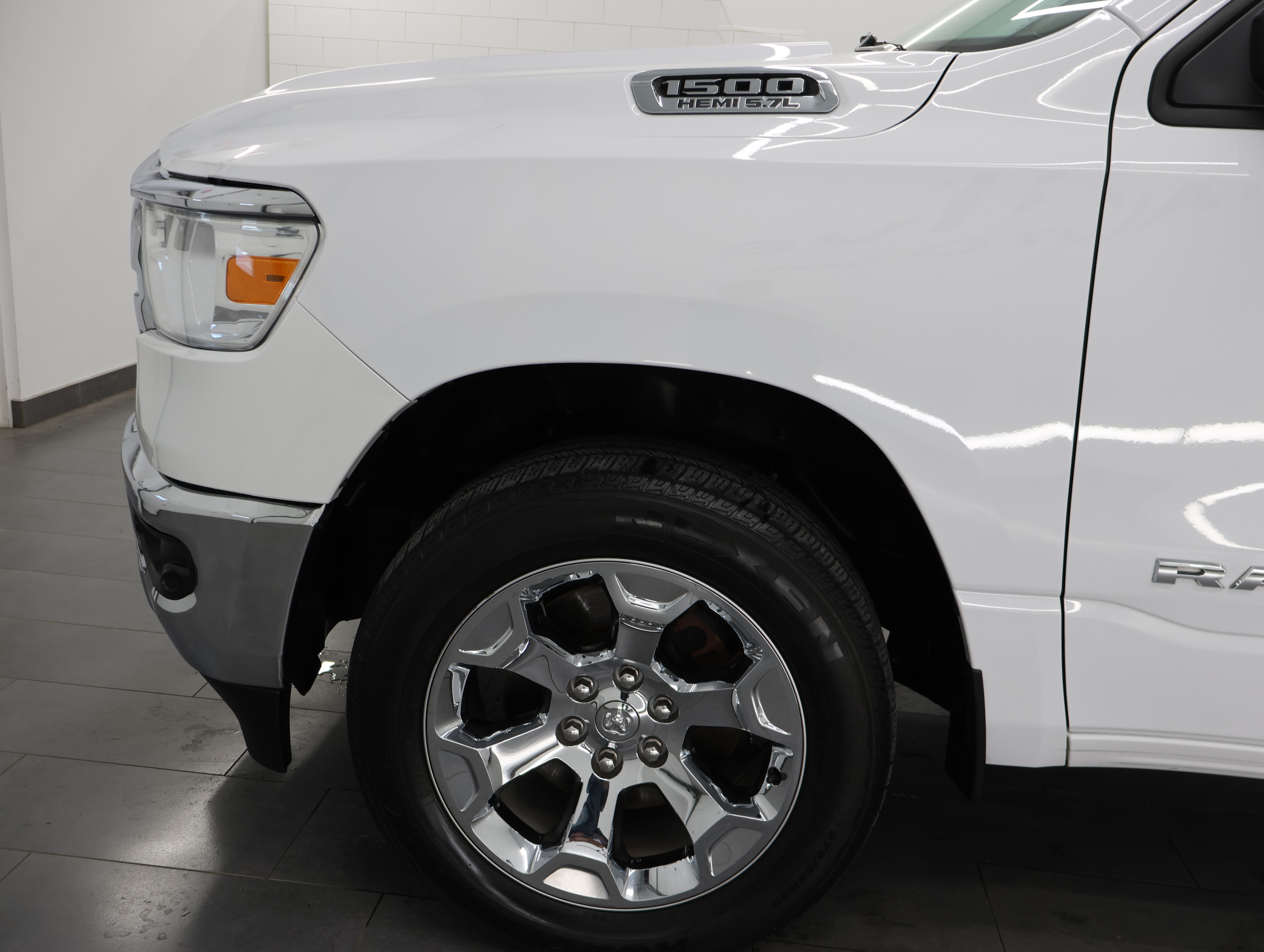 Used 2020 RAM 1500 Big Horn AWD/4WD image 32