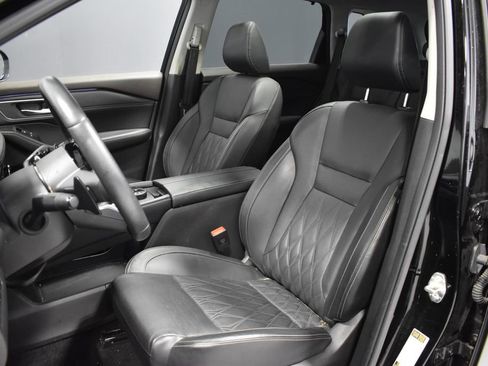 Certified 2023 Nissan Rogue Platinum w/ Platinum Premium Package AWD/4WD image 5