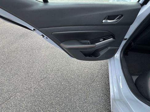 Used 2025 Nissan Altima 2.5 SR image 21