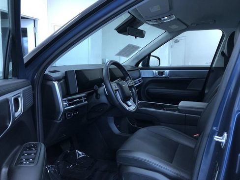 Used 2025 Hyundai Santa Fe SEL AWD/4WD image 11