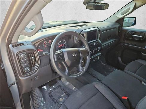 Used 2024 Chevrolet Silverado 1500 Custom Trail Boss w/ LPO, Dark Essentials Package AWD/4WD image 10